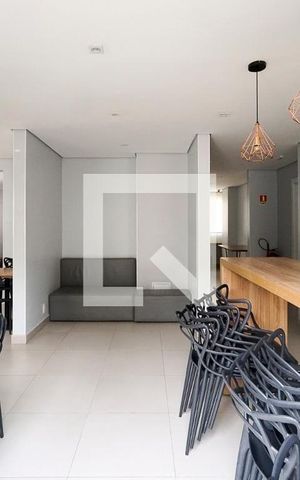 Apartamento à venda com 42m², 2 quartos e sem vaga Apartamento à venda com 42m², 2 quartos e sem vagaCondomínio