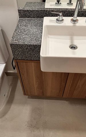 Apartamento à venda com 33m², 1 quarto e sem vaga Apartamento à venda com 33m², 1 quarto e sem vagaBanheiro da Suíte