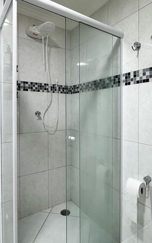 Apartamento à venda com 78m², 3 quartos e 2 vagas Apartamento à venda com 78m², 3 quartos e 2 vagasBanheiro Social