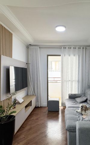Apartamento à venda com 78m², 3 quartos e 2 vagas Apartamento à venda com 78m², 3 quartos e 2 vagasSala