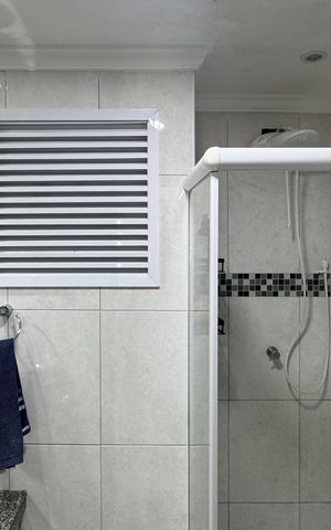 Apartamento à venda com 78m², 3 quartos e 2 vagas Apartamento à venda com 78m², 3 quartos e 2 vagasBanheiro Social