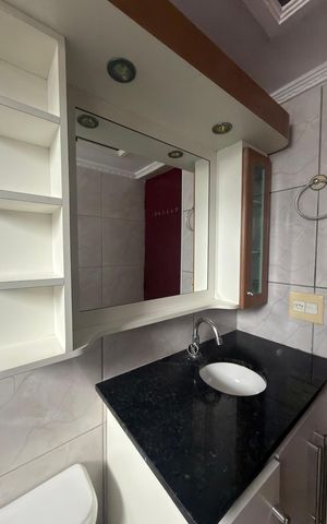 Apartamento à venda com 56m², 2 quartos e 1 vaga Apartamento à venda com 56m², 2 quartos e 1 vagaBanheiro Social