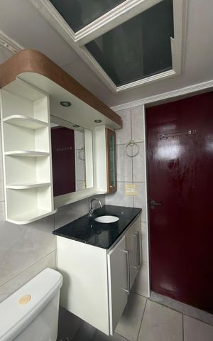 Apartamento à venda com 56m², 2 quartos e 1 vaga Apartamento à venda com 56m², 2 quartos e 1 vagaBanheiro Social