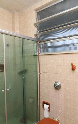 Apartamento à venda com 74m², 3 quartos e 1 vagaBanheiro social