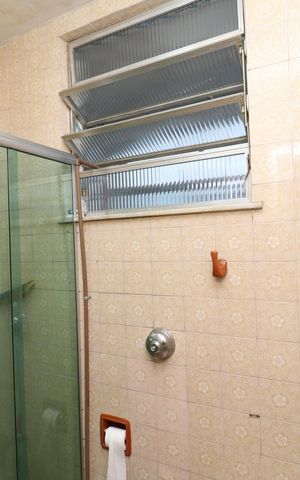 Apartamento à venda com 74m², 3 quartos e 1 vagaBanheiro social
