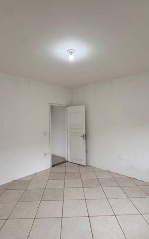 Casa de condomínio para alugar com 90m², 2 quartos e sem vagaQuarto 2