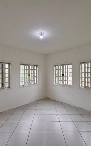 Casa de condomínio para alugar com 90m², 2 quartos e sem vagaSala