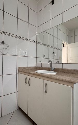 Casa de condomínio para alugar com 90m², 2 quartos e sem vagaBanheiro Social