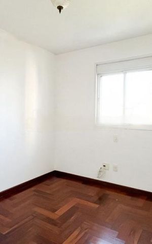 Apartamento à venda com 130m², 4 quartos e 2 vagas