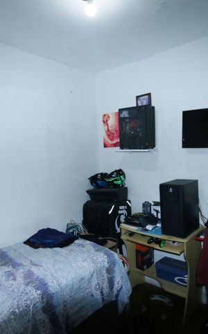 Casa à venda com 80m², 2 quartos e sem vagaQuarto 2