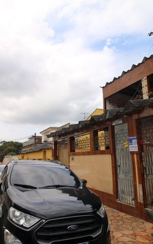 Casa à venda com 80m², 2 quartos e sem vagaFachada