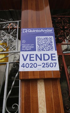 Casa à venda com 80m², 2 quartos e sem vagaPlaca