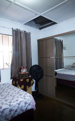 Casa à venda com 80m², 2 quartos e sem vagaQuarto 1
