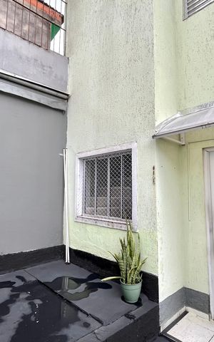 Casa de condomínio à venda com 60m², 2 quartos e 1 vaga Casa de condomínio à venda com 60m², 2 quartos e 1 vagaFachada da Casa