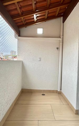 Casa de condomínio à venda com 60m², 2 quartos e 1 vaga Casa de condomínio à venda com 60m², 2 quartos e 1 vagaVaranda do Quarto 1