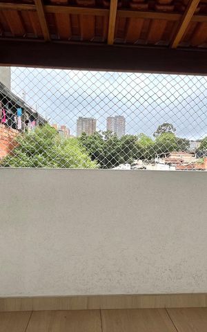 Casa de condomínio à venda com 60m², 2 quartos e 1 vaga Casa de condomínio à venda com 60m², 2 quartos e 1 vagaVaranda do Quarto 1