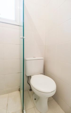 Apartamento à venda com 61m², 2 quartos e 1 vaga Apartamento à venda com 61m², 2 quartos e 1 vagaBanheiro da Suíte