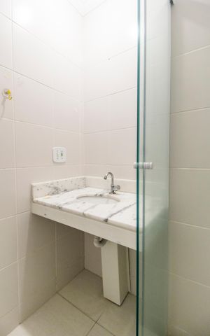 Apartamento à venda com 61m², 2 quartos e 1 vaga Apartamento à venda com 61m², 2 quartos e 1 vagaBanheiro 2