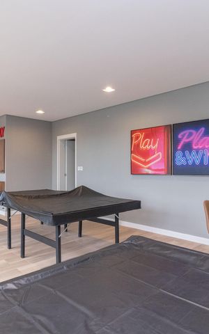 Apartamento à venda com 34m², 1 quarto e sem vaga Apartamento à venda com 34m², 1 quarto e sem vagaÁrea comum - Salão de Jogos Teens