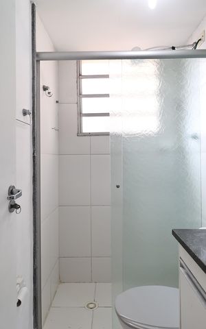 Apartamento à venda com 91m², 3 quartos e 1 vaga Apartamento à venda com 91m², 3 quartos e 1 vagaBanheiro da suíte