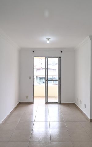 Apartamento à venda com 91m², 3 quartos e 1 vaga Apartamento à venda com 91m², 3 quartos e 1 vagaSala