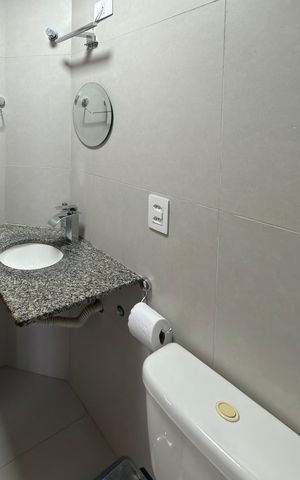 Apartamento para alugar com 129m², 2 quartos e 2 vagas Apartamento para alugar com 129m², 2 quartos e 2 vagasBanheiro social