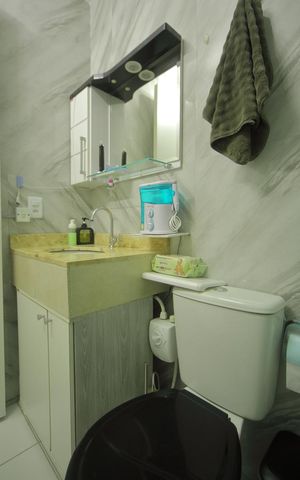Apartamento à venda com 72m², 3 quartos e 2 vagasBanheiro da Suíte 