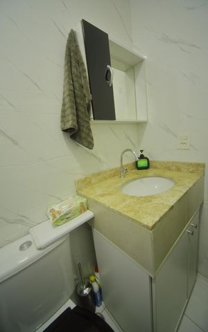 Apartamento à venda com 72m², 3 quartos e 2 vagasBanheiro Social 