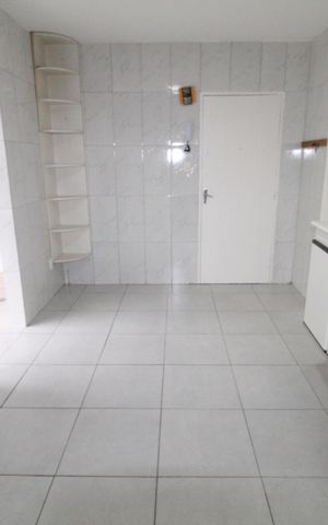 Apartamento para alugar com 127m², 3 quartos e 2 vagasCozinha