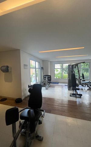Apartamento à venda com 142m², 4 quartos e 3 vagas Apartamento à venda com 142m², 4 quartos e 3 vagasAcademia