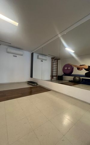 Apartamento à venda com 142m², 4 quartos e 3 vagas Apartamento à venda com 142m², 4 quartos e 3 vagasAcademia