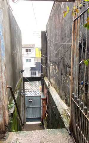 Casa à venda com 294m², 0 quarto e 2 vagas Casa à venda com 294m², 0 quarto e 2 vagasÁrea externa