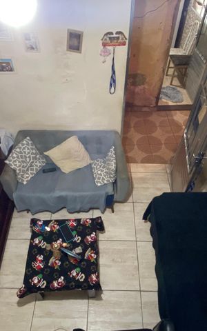 Casa à venda com 294m², 0 quarto e 2 vagas Casa à venda com 294m², 0 quarto e 2 vagasSala