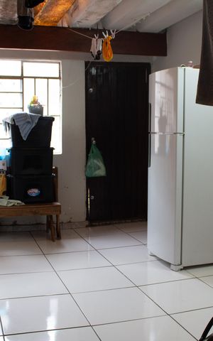 Casa à venda com 210m², 2 quartos e 2 vagas Casa à venda com 210m², 2 quartos e 2 vagasÁrea de Serviço