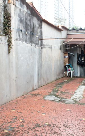 Casa à venda com 210m², 2 quartos e 2 vagas Casa à venda com 210m², 2 quartos e 2 vagasQuintal