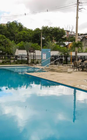 Apartamento para alugar com 48m², 2 quartos e 1 vaga Apartamento para alugar com 48m², 2 quartos e 1 vagaÁrea comum - Piscina
