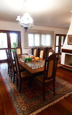 Casa para alugar com 438m², 4 quartos e 4 vagasSala