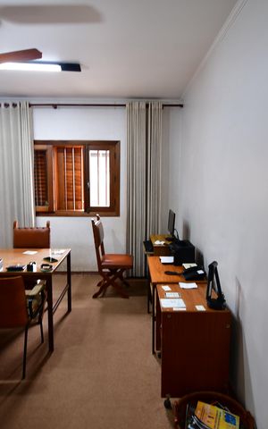 Casa para alugar com 438m², 4 quartos e 4 vagasQuarto 1