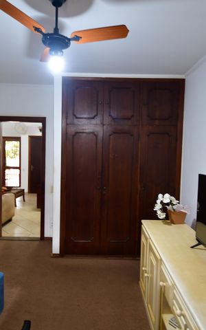 Casa para alugar com 438m², 4 quartos e 4 vagasQuarto 4 - Suíte