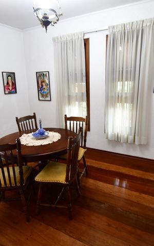 Casa para alugar com 438m², 4 quartos e 4 vagasSala