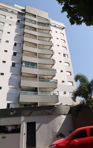 Apartamento para alugar com 90m², 3 quartos e 2 vagasFachada