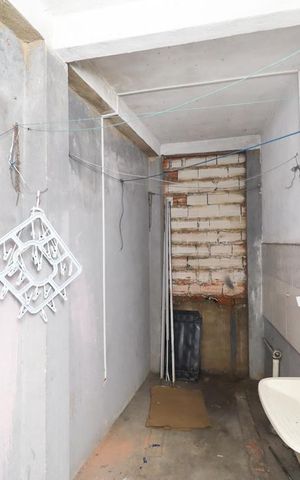 Casa à venda com 250m², 1 quarto e sem vaga