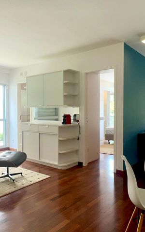 Apartamento para alugar com 62m², 1 quarto e 2 vagas Apartamento para alugar com 62m², 1 quarto e 2 vagasSala