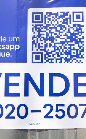 Casa à venda com 310m², 2 quartos e 9 vagas Casa à venda com 310m², 2 quartos e 9 vagasFachada - Placa instalada em 25/09/26 cód FADD-567