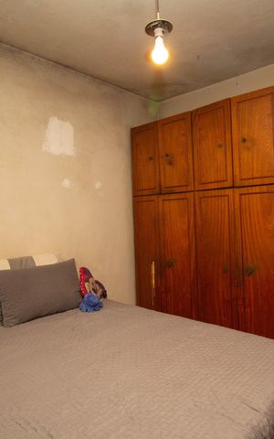 Casa à venda com 310m², 2 quartos e 9 vagas Casa à venda com 310m², 2 quartos e 9 vagasQuarto 1