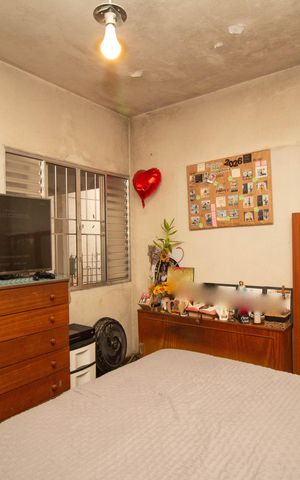 Casa à venda com 310m², 2 quartos e 9 vagas Casa à venda com 310m², 2 quartos e 9 vagasQuarto 1