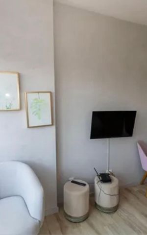 Studio à venda com 50m², 1 quarto e 1 vaga Studio à venda com 50m², 1 quarto e 1 vagaSala