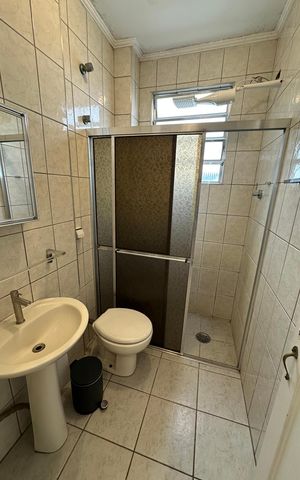 Apartamento para alugar com 65m², 1 quarto e 1 vaga Apartamento para alugar com 65m², 1 quarto e 1 vagaBanheiro