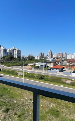 Apartamento para alugar com 65m², 2 quartos e 1 vagaSacada