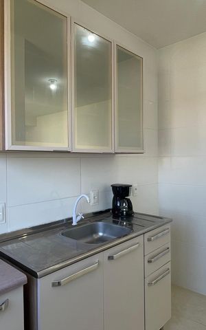 Apartamento para alugar com 65m², 2 quartos e 1 vagaCozinha